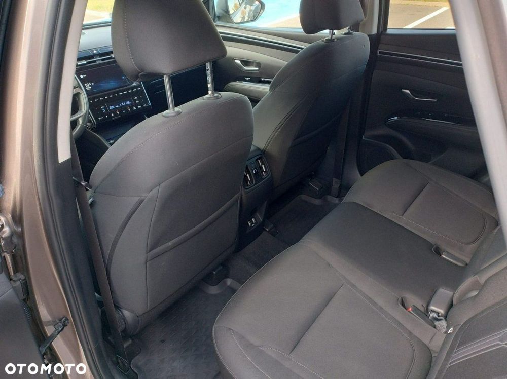 Hyundai Tucson - 16