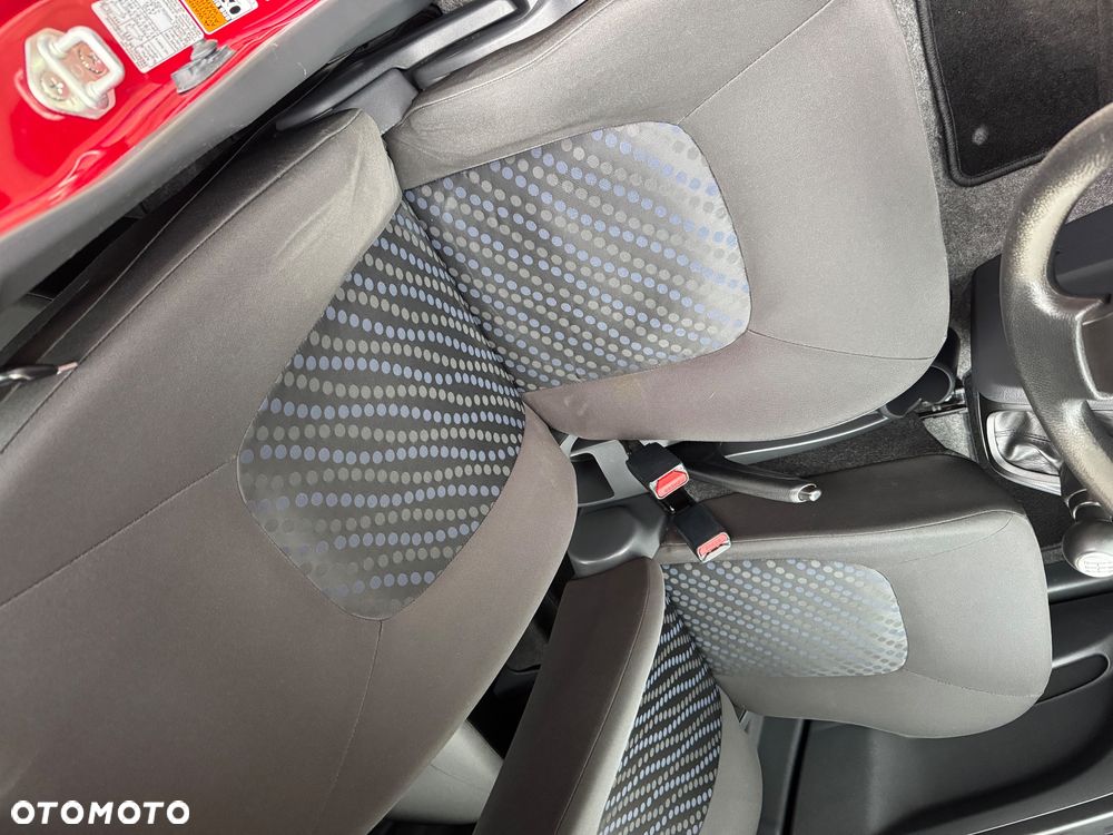 Suzuki Celerio 1.0 Dualjet Comfort - 20
