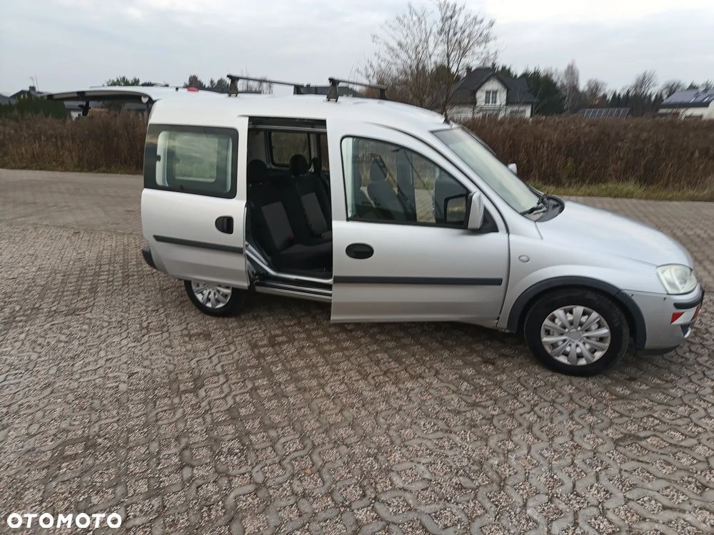 Opel Combo Tour - 14