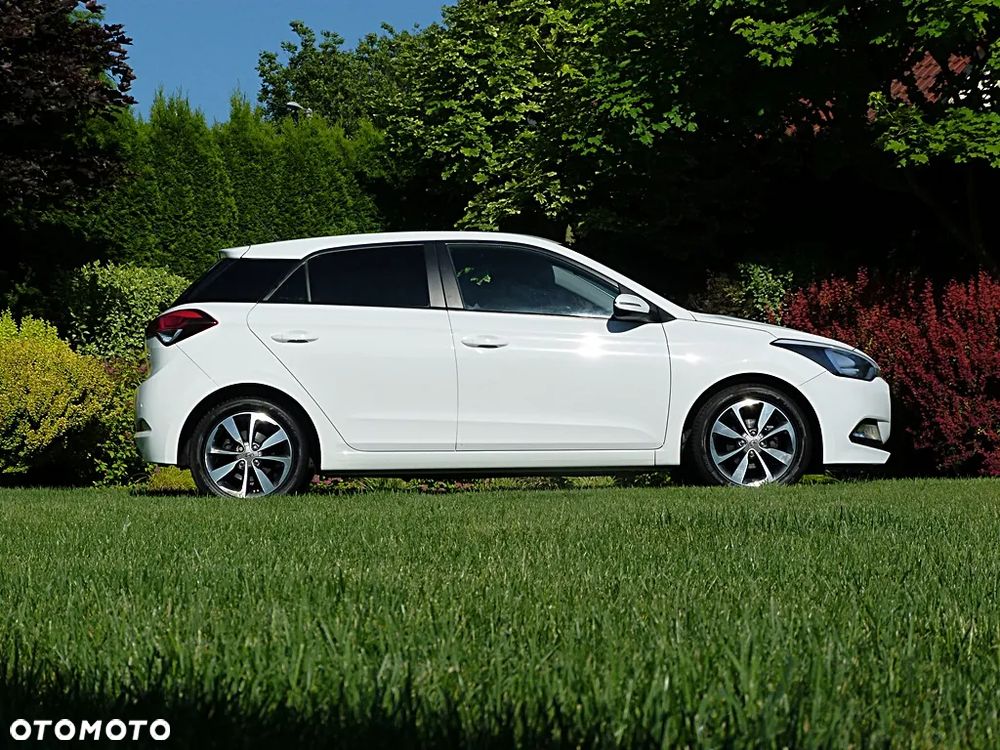 Hyundai i20 1.2 YES Plus - 10