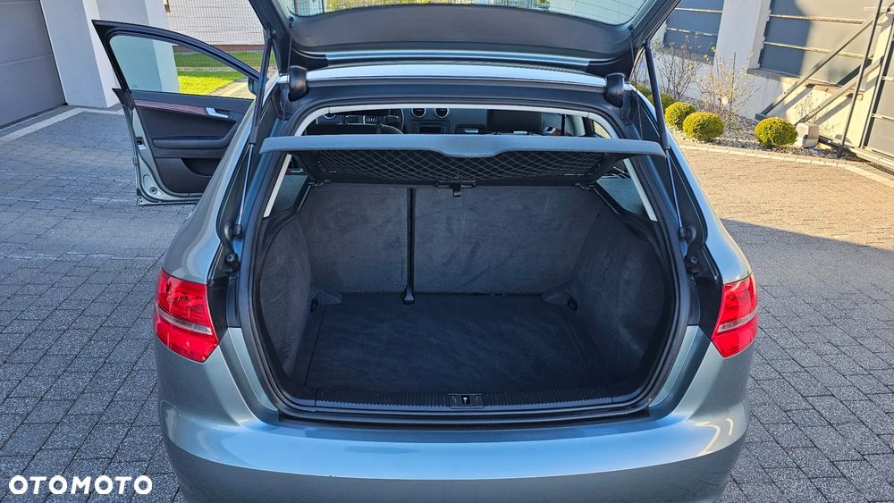 Audi A3 Sportback 1.9 TDI Attraction - 12