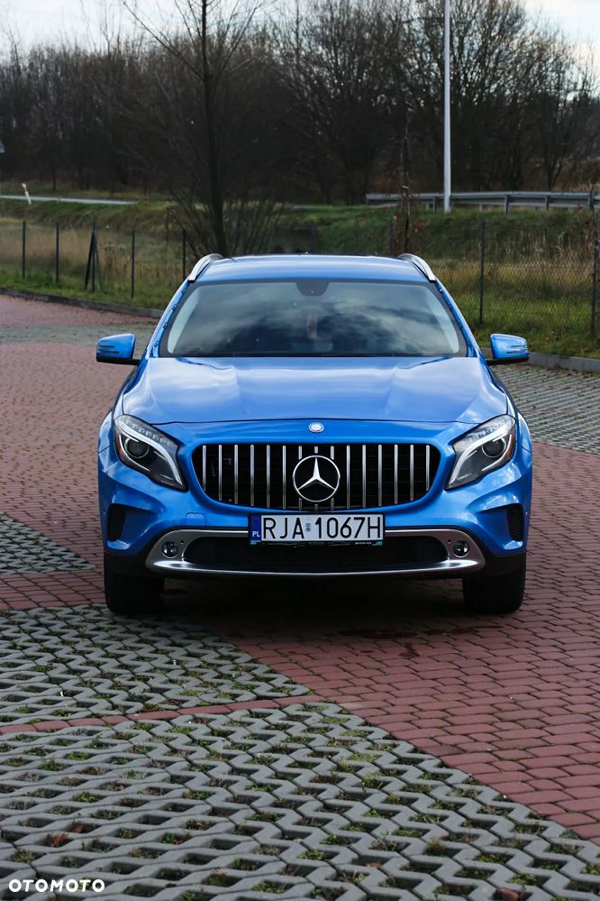 Mercedes-Benz GLA 250 4Matic 7G-DCT Edition 1 - 5