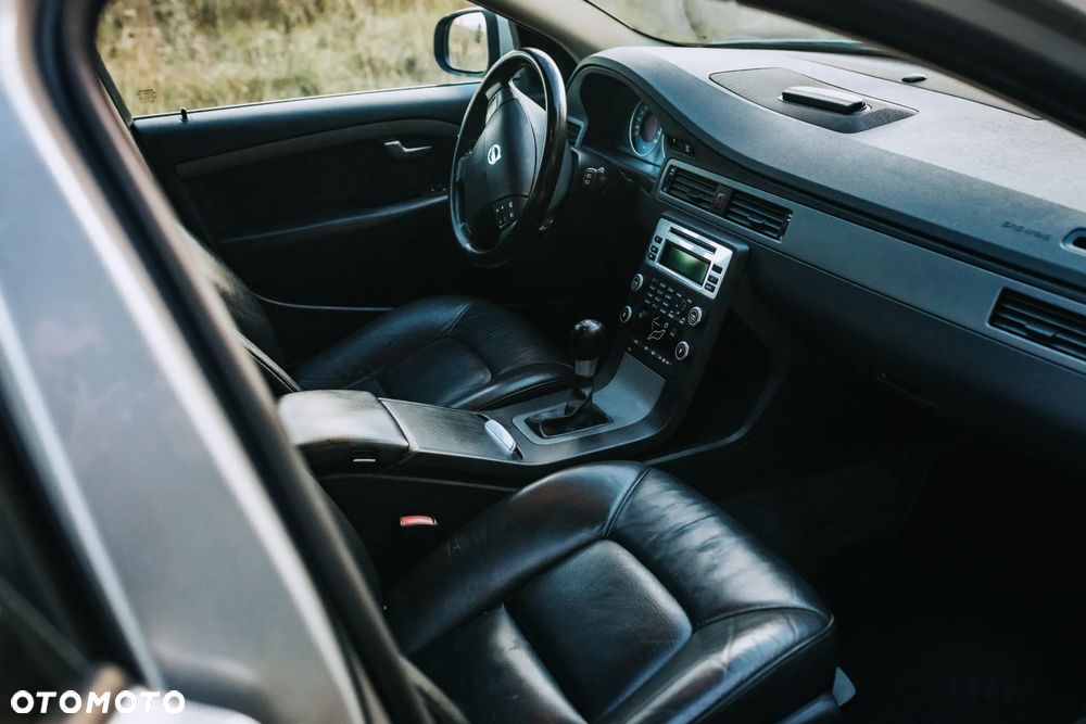Volvo V70 2009 photo 5