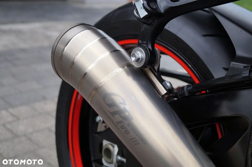 Suzuki GSX-R - 14