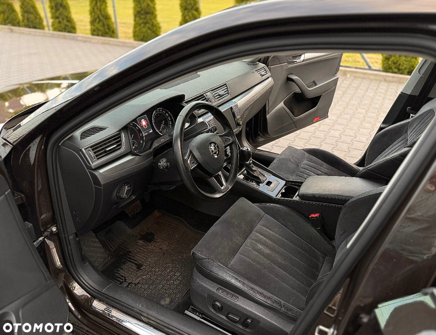 Skoda Superb - 16
