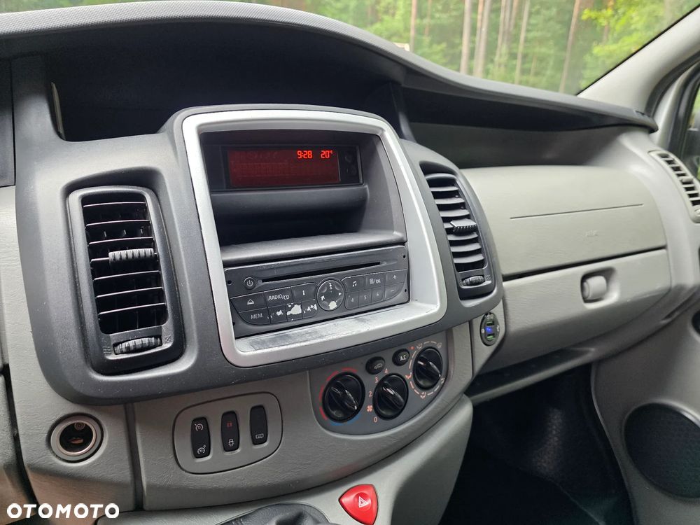 Renault Trafic Passenger Pack Clim - 18