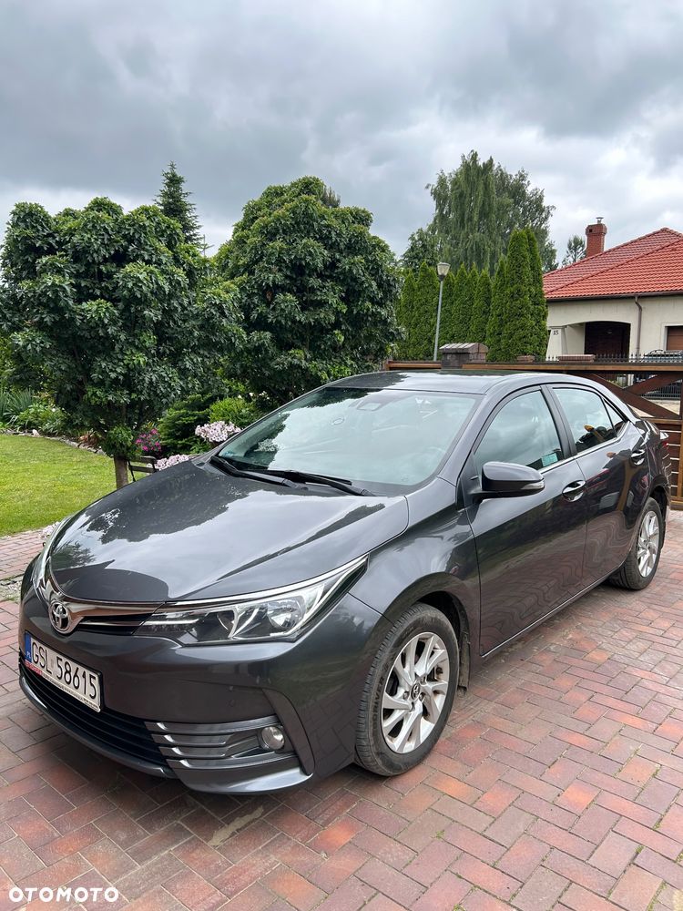 Toyota Corolla 1.6 Comfort - 1