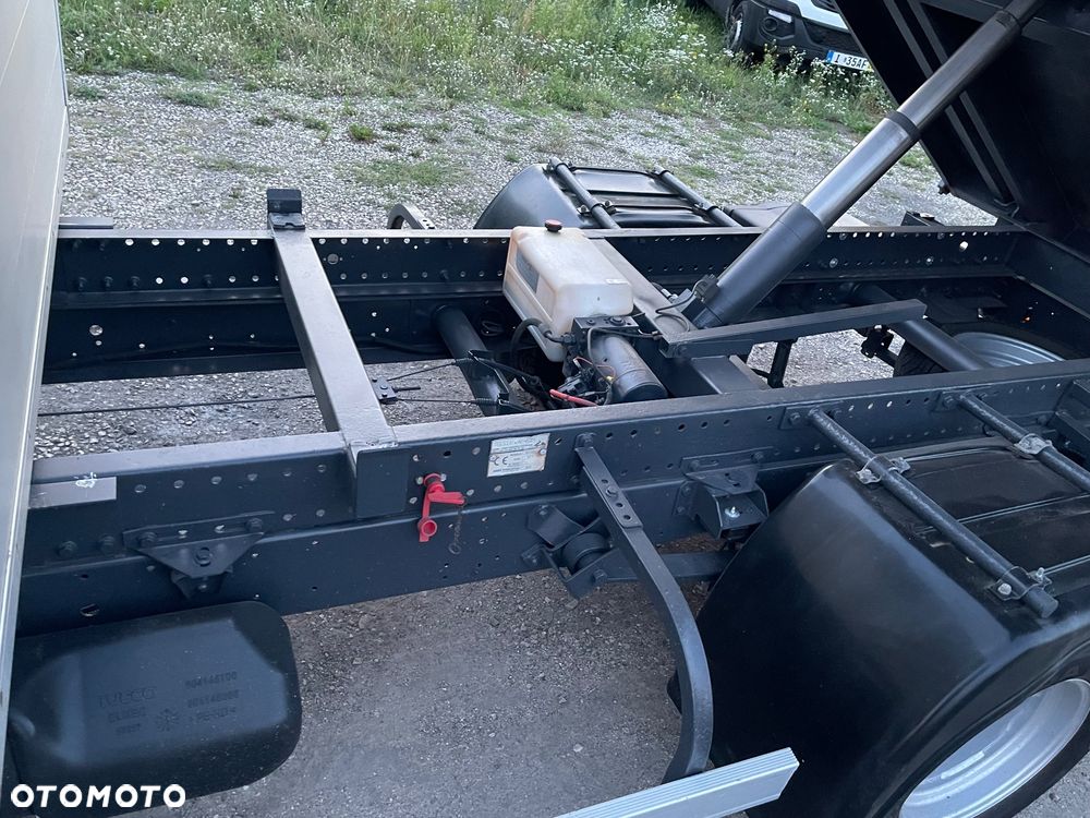 Iveco Daily - 10
