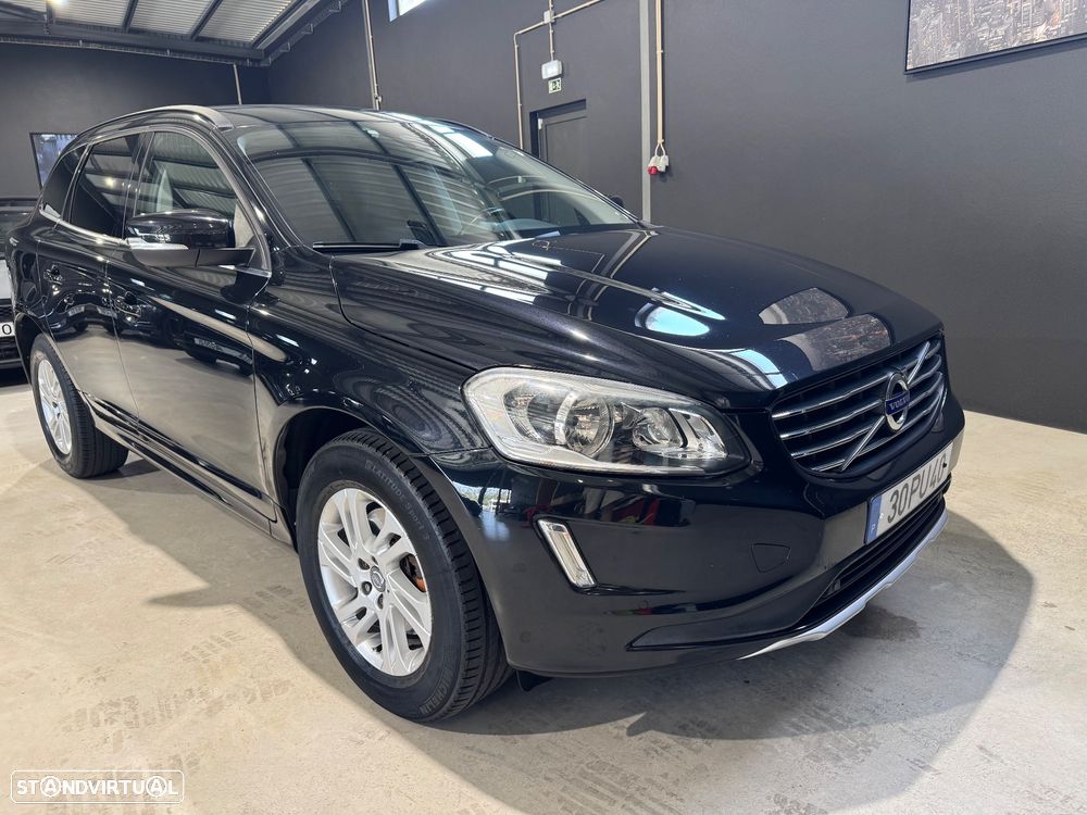 Volvo XC 60 2.0 D4 Momentum - 12
