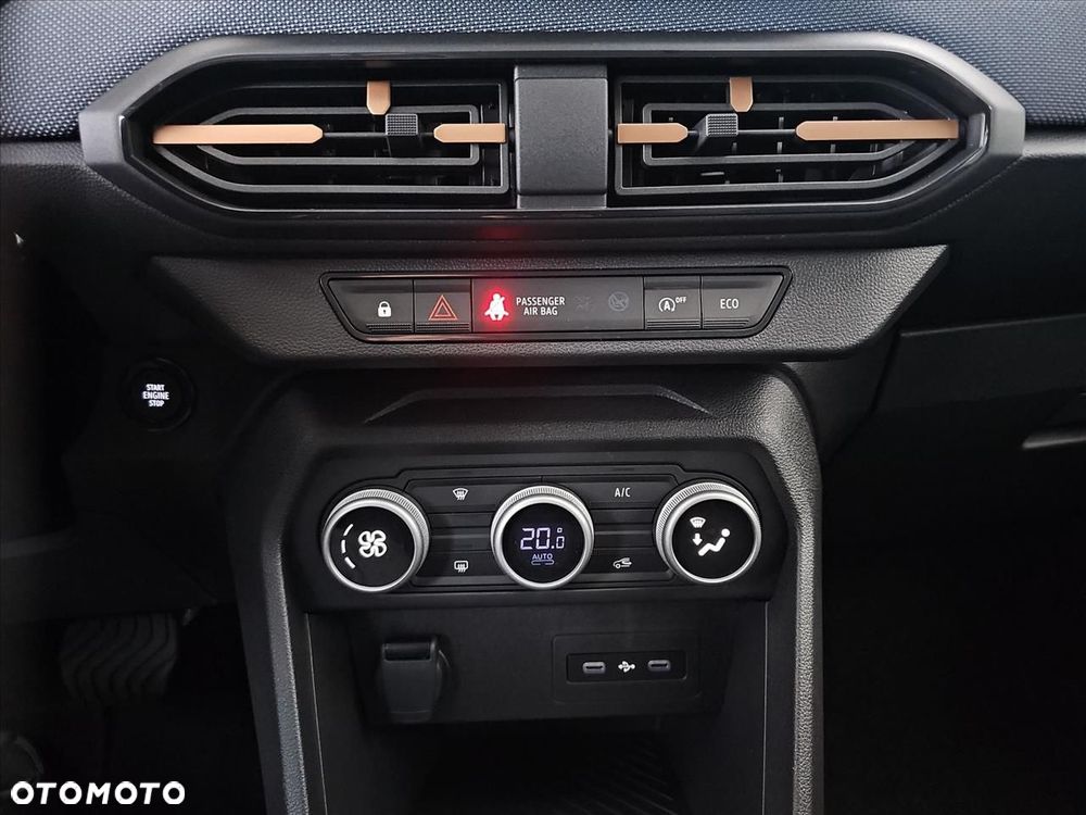 Dacia Sandero - 16