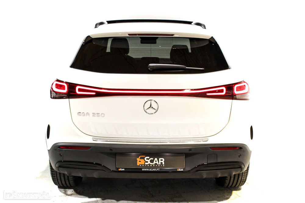 Mercedes-Benz EQA 250 AMG Line - 5