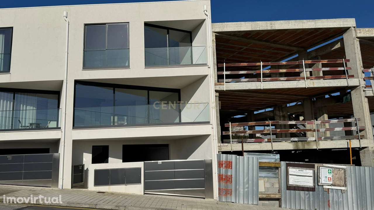 Moradia T3 em construção na Tv. Nova de Currais  em Paranhos - Grande imagem: 3/42