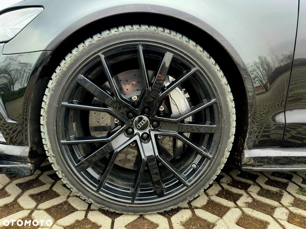Audi RS6 Avant - 11