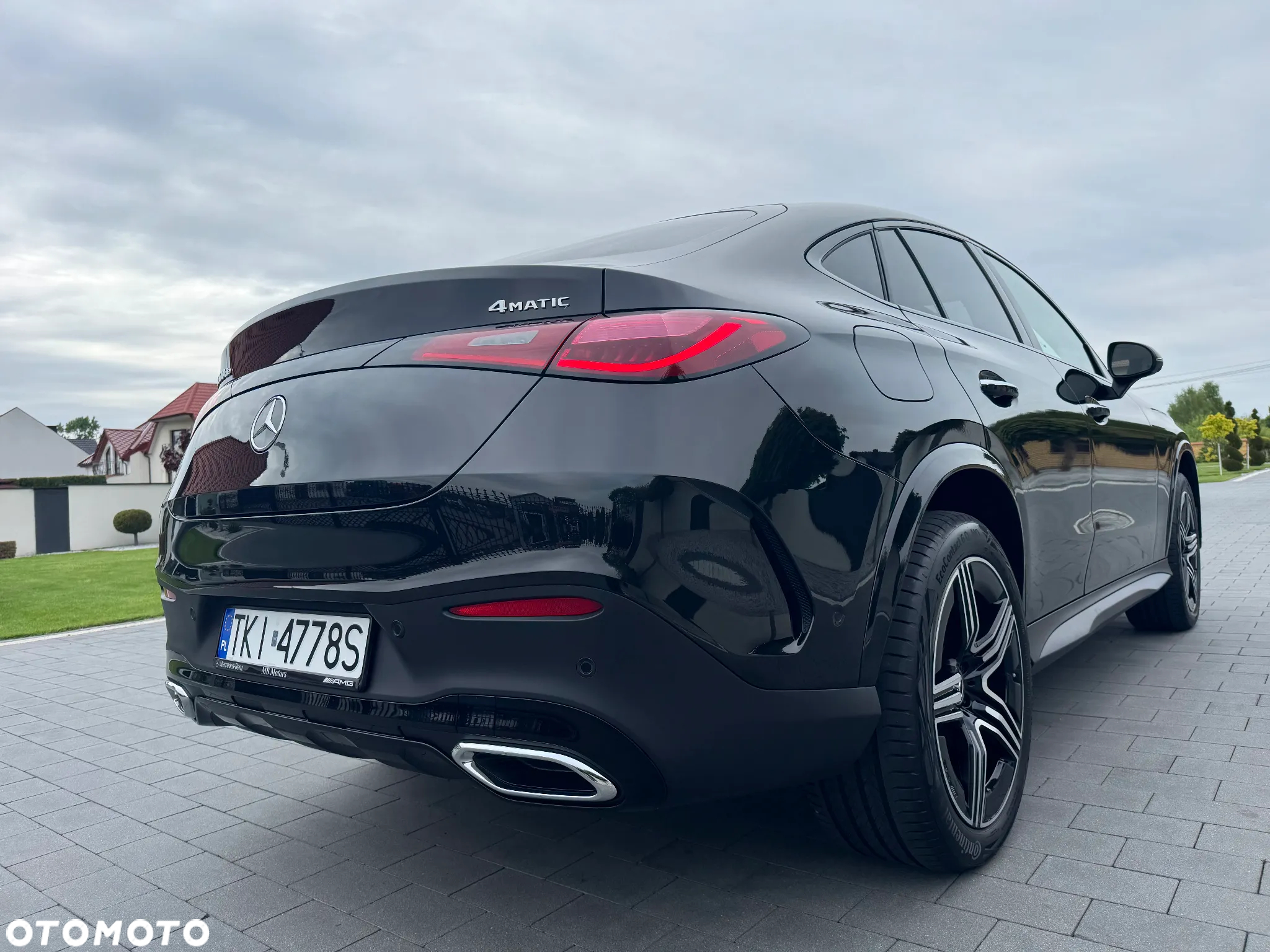 Mercedes-Benz GLC Coupe 300 de PHEV 4-Matic AMG Line - 9