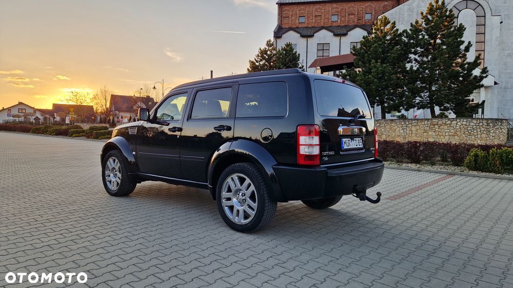 Dodge Nitro 2.8 CRD DPF Automatik R/T - 9