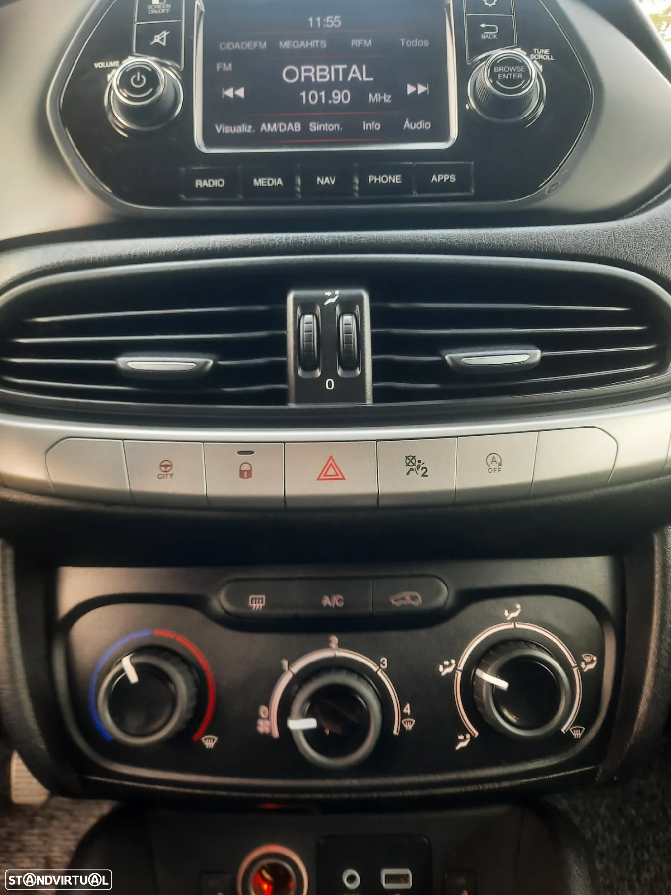 Fiat Tipo Station Wagon 1.3 MultiJet Lounge - 9