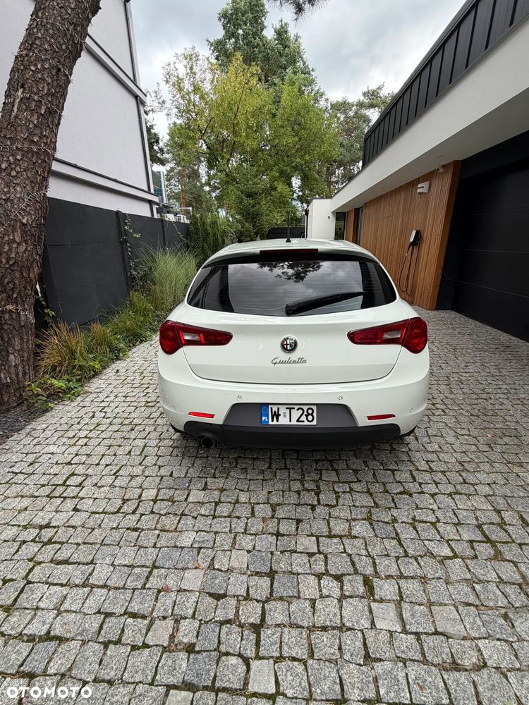 Alfa Romeo Giulietta 1.4 TB Distinctive - 4