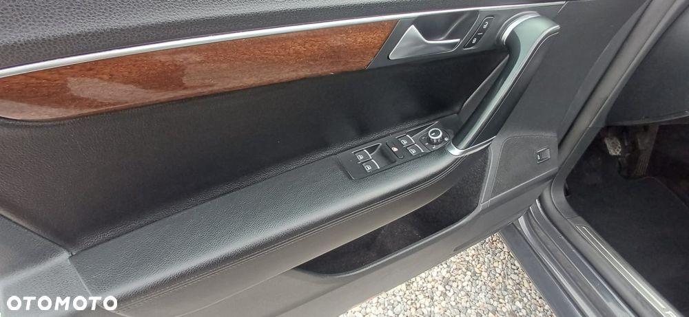 Volkswagen Passat - 22