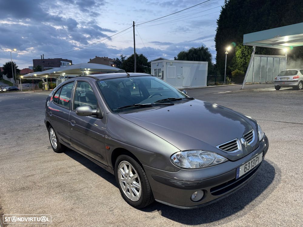 Renault Mégane 1.4 16V Air - 1