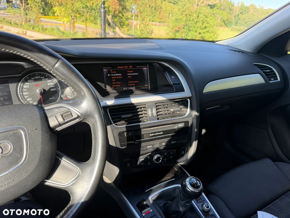 Audi A4 Avant 2.0 TDI - 10