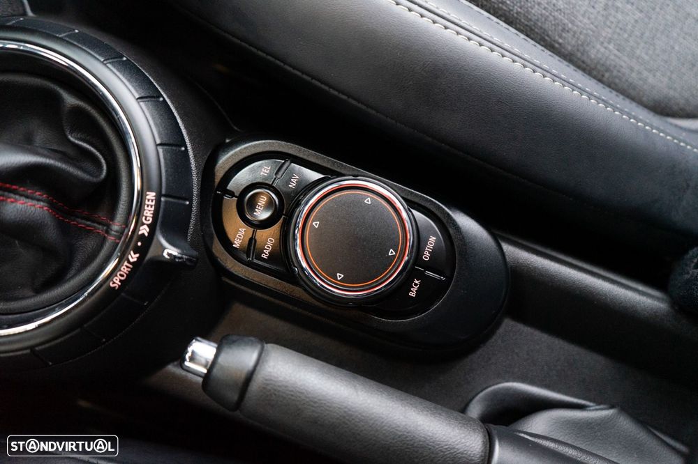 MINI 3 Portas Cooper S Auto - 32