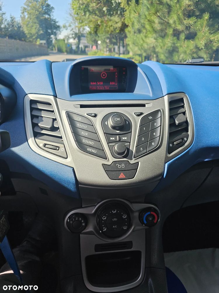 Ford Fiesta 1.25 Ghia EU5 - 13