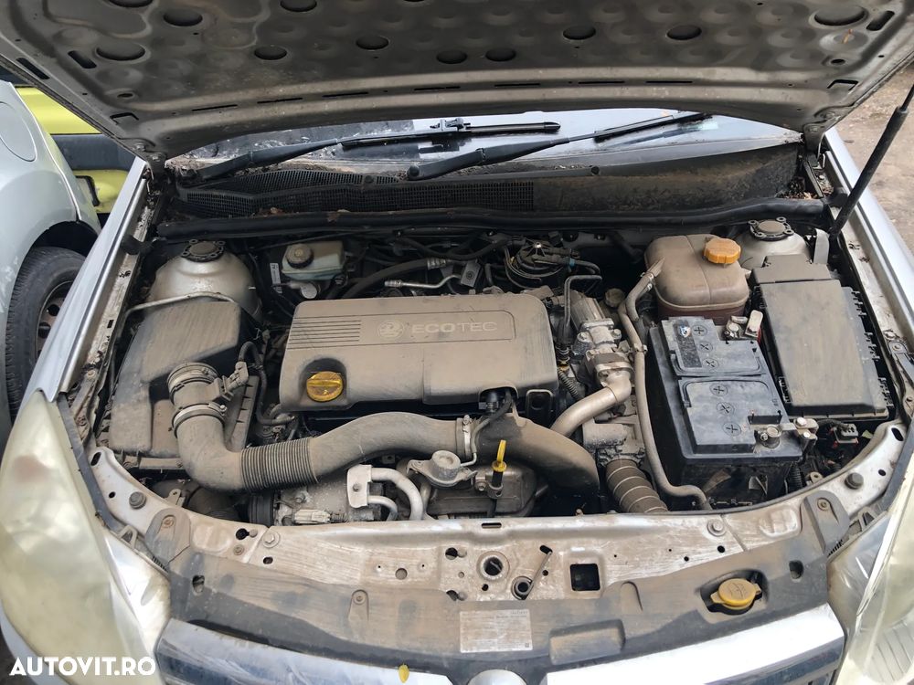 Dezmembrez Opel Astra H break gri argintiu 2009 1,7 CDTI 6+1R facelift Z17DTR - 9