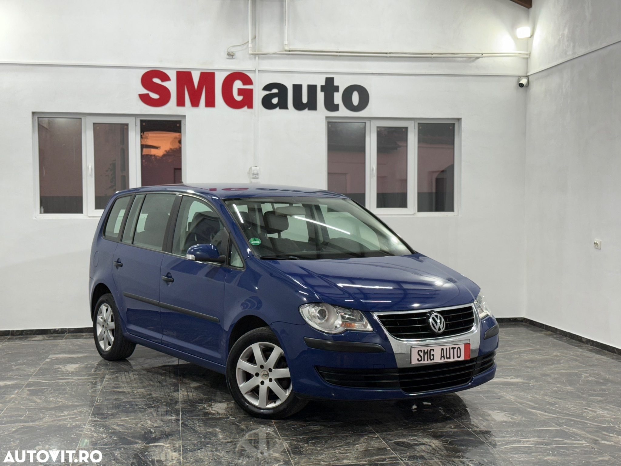 Volkswagen Touran 1.9 TDI Highline - 2