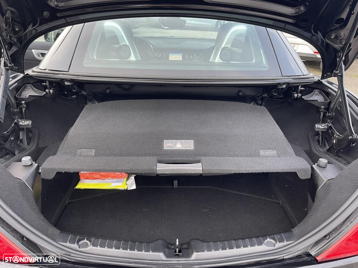 Mercedes-Benz SLK 200 (BlueEFFICIENCY) 7G-TRONIC CarbonLOOK Edition - 17
