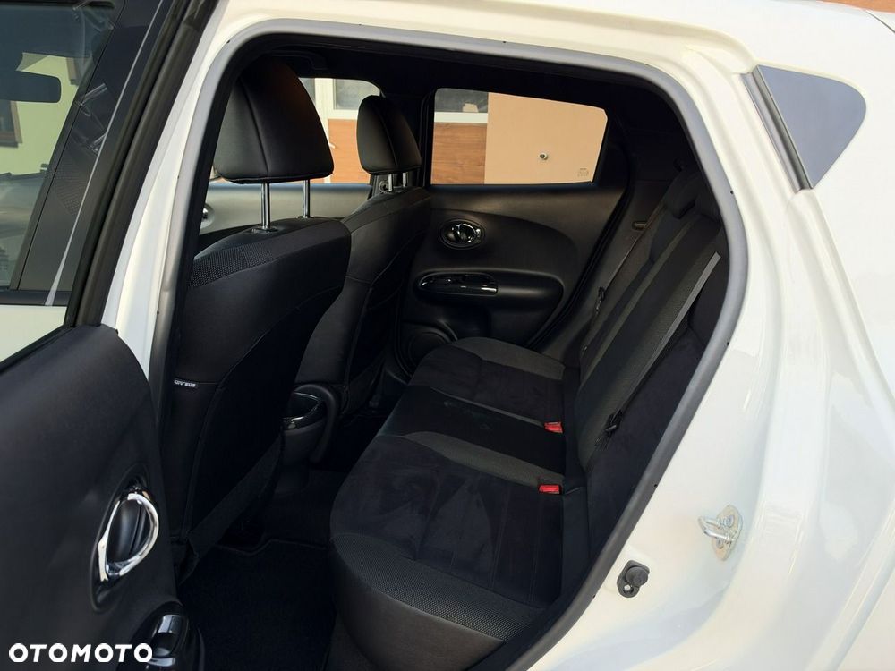 Nissan Juke 1.6 Xtronic Tekna - 26