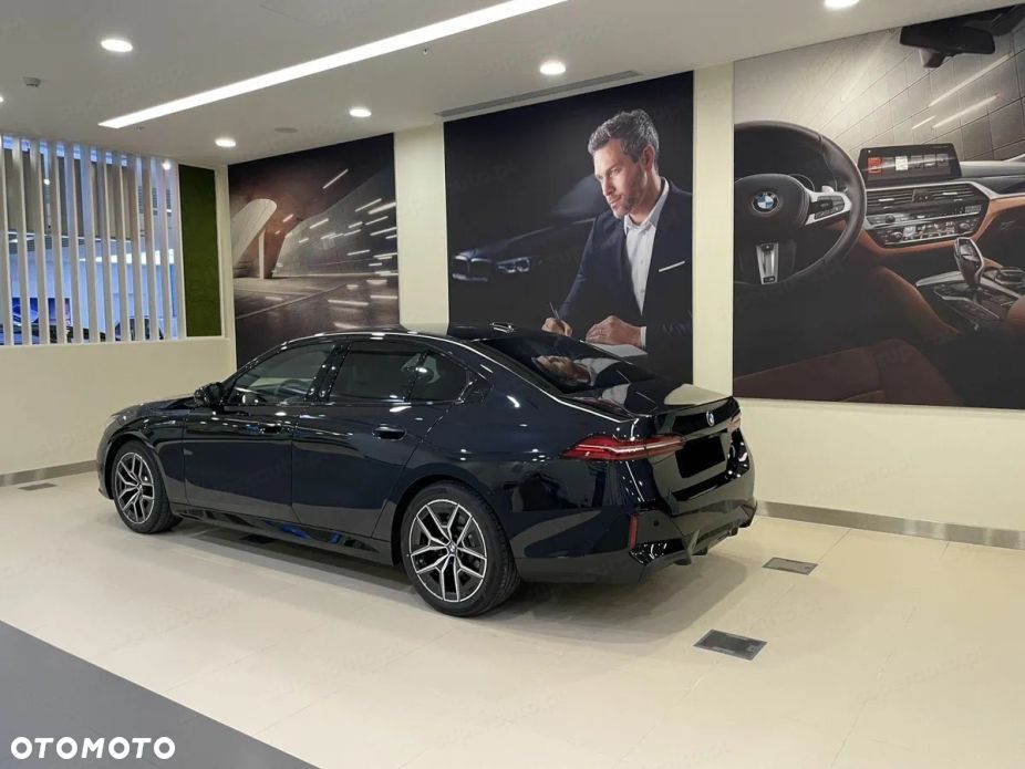 BMW Seria 5 520d mHEV M Sport - 5