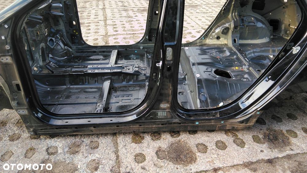 HYUNDAI IX35 PRÓG SLUPEK LEWY PRAWY 09-15 - 1