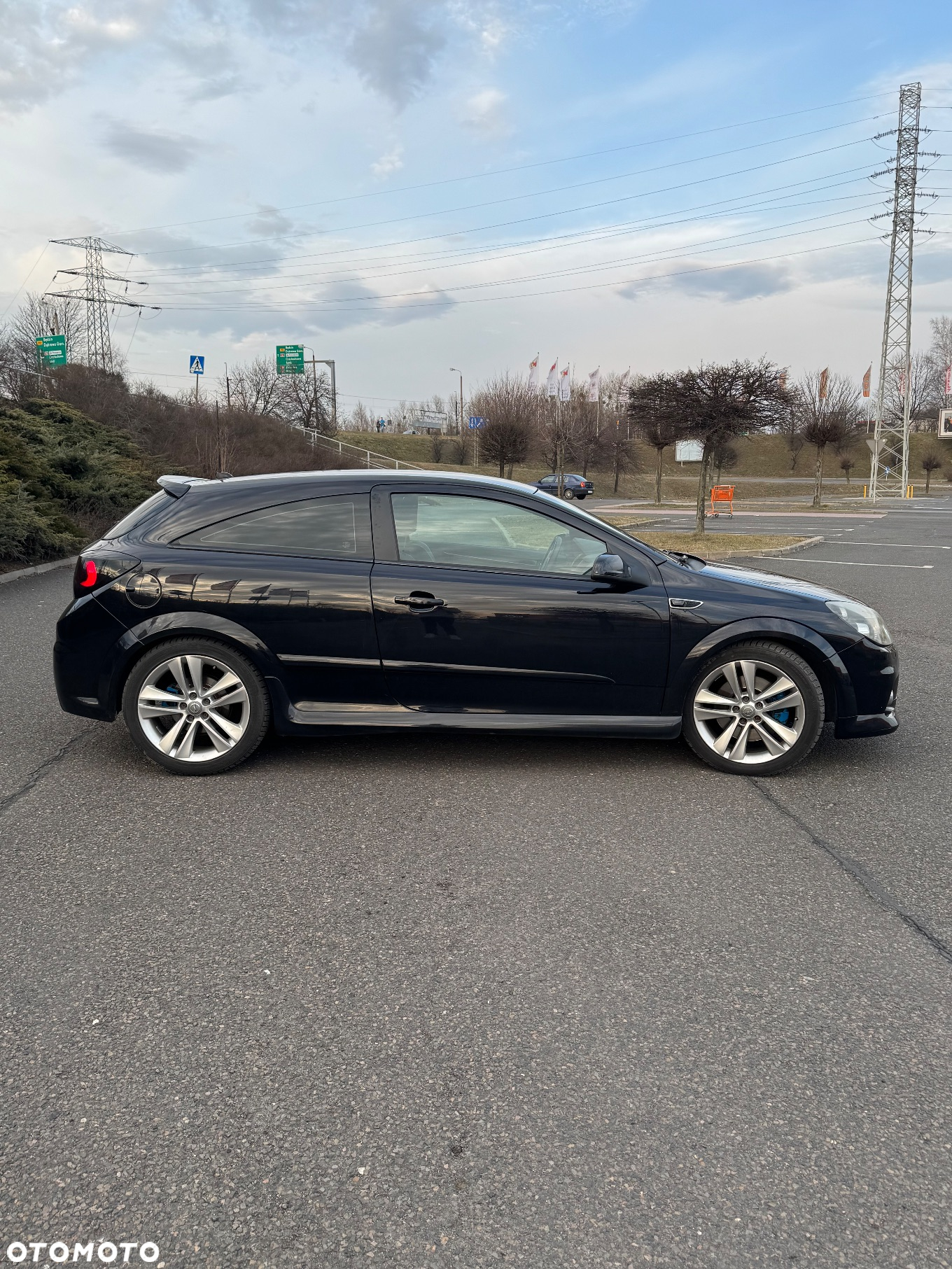 Opel Astra III GTC 2.0 T OPC - 13