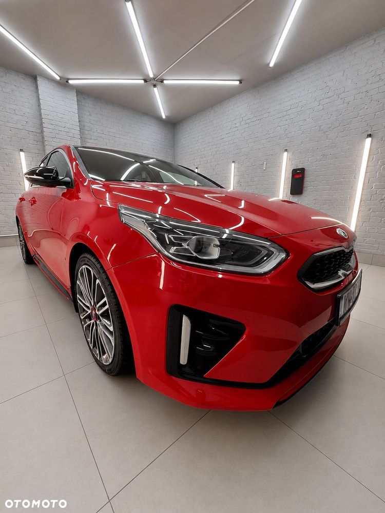 Kia ProCeed - 1
