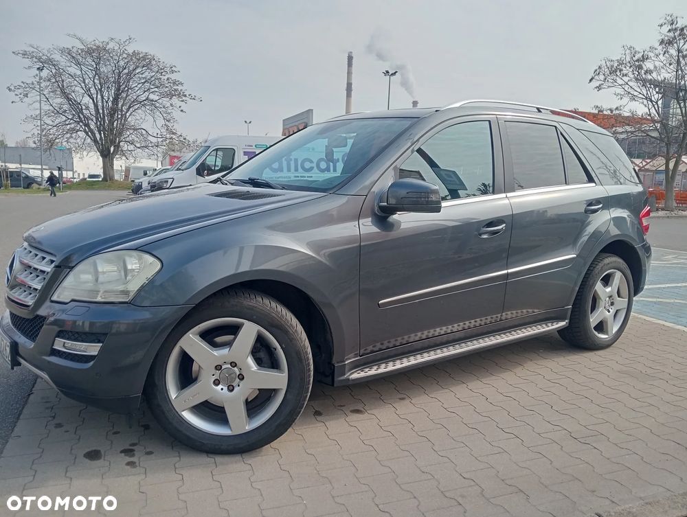 Mercedes-Benz ML - 1
