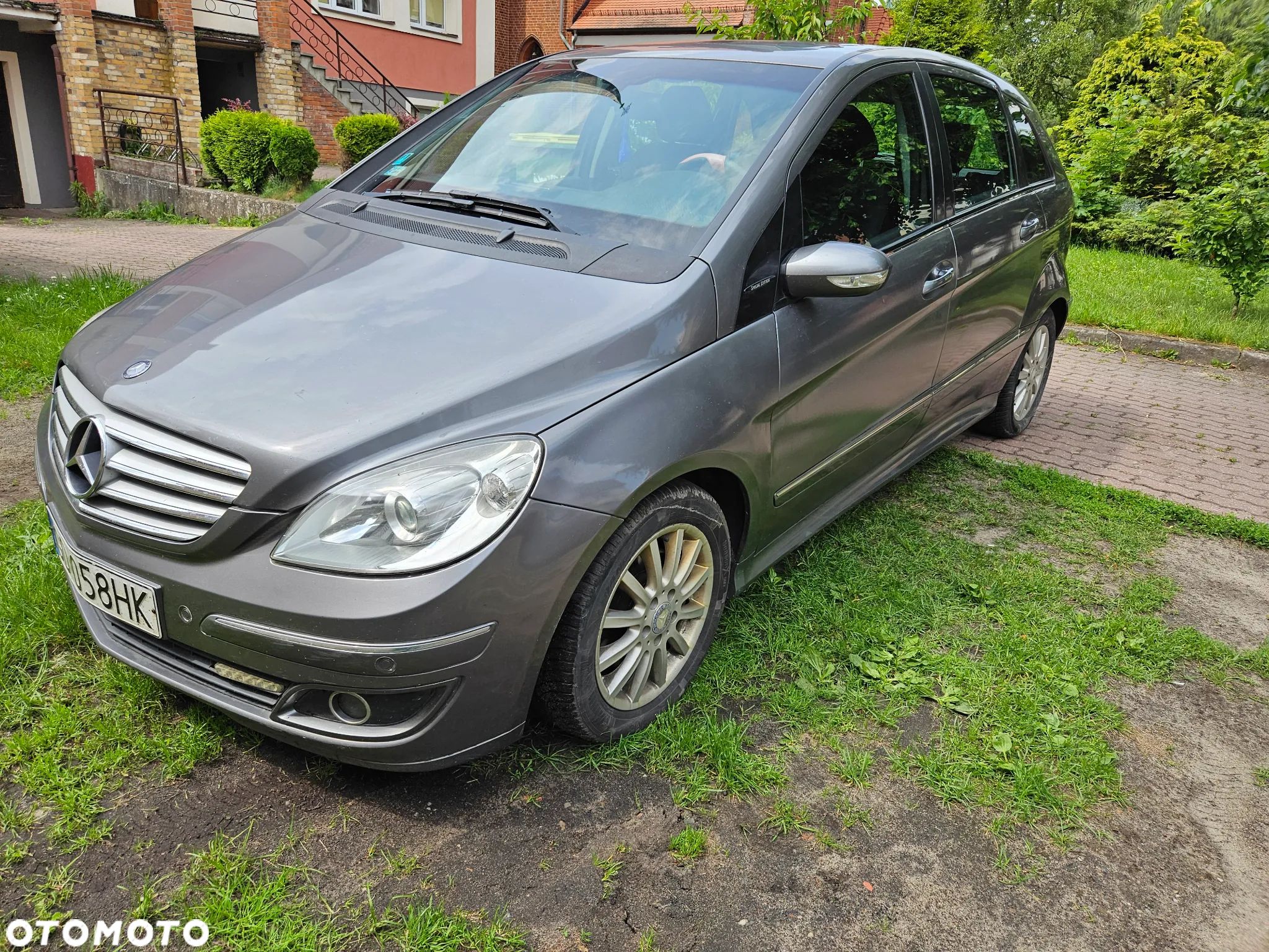 Mercedes-Benz Klasa B 180 CDI - 1