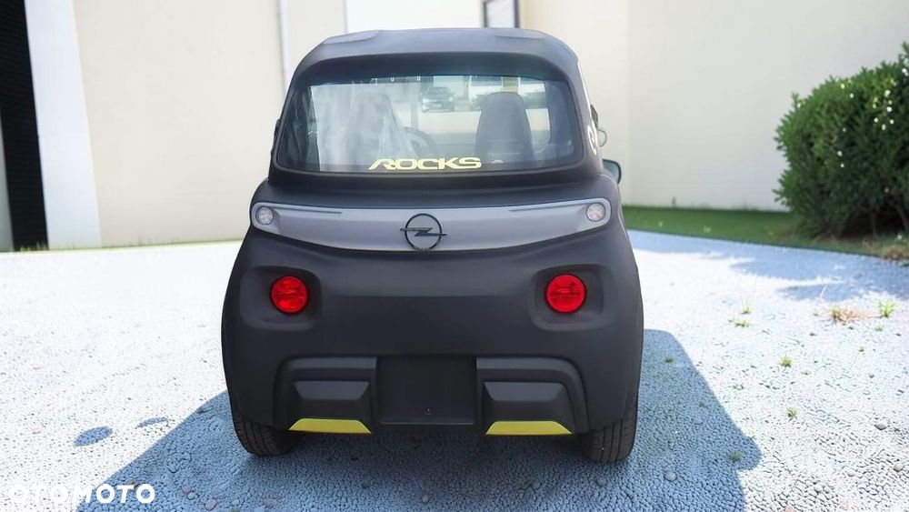 Opel Rocks-e