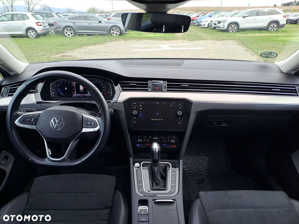 Volkswagen Passat 1.5 TSI EVO Elegance DSG - 14