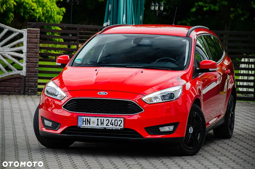 Ford Focus 1.5 EcoBlue Start-Stopp-System TITANIUM - 18