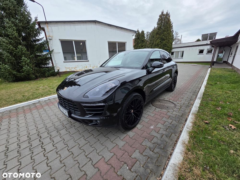 Porsche Macan - 4