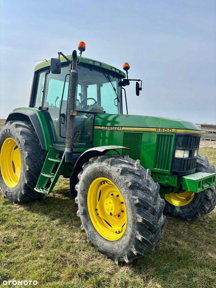 John Deere 6800 - 2