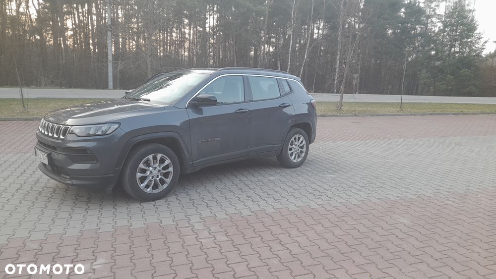 Jeep Compass - 2