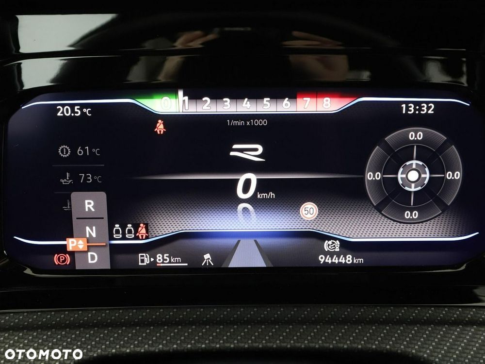 Volkswagen Golf 2.0 TSI 4Motion R DSG - 23