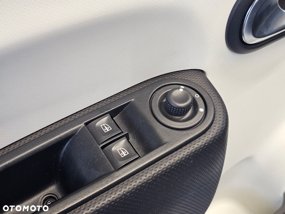 Renault Twingo - 23