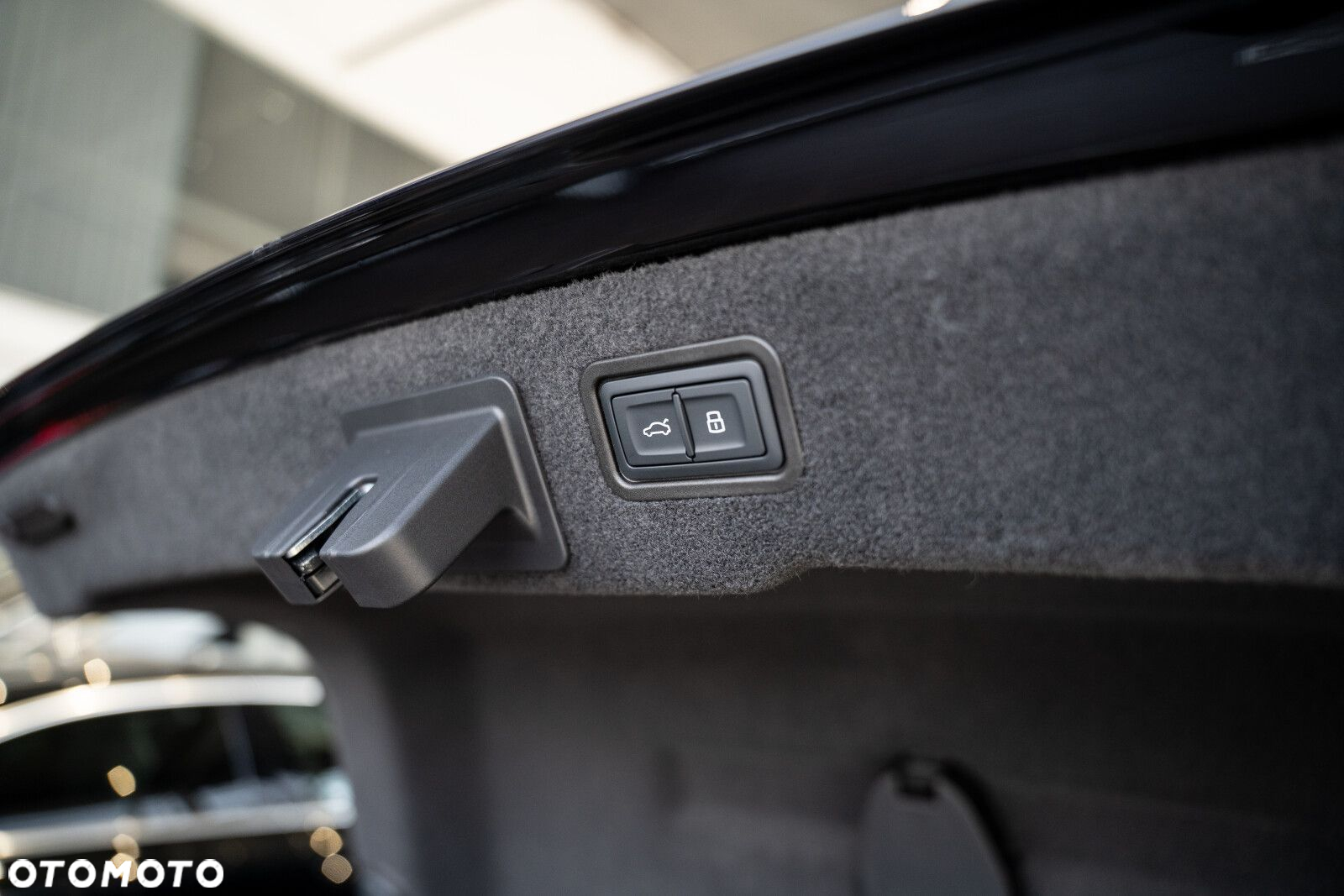 Audi A8 - 16