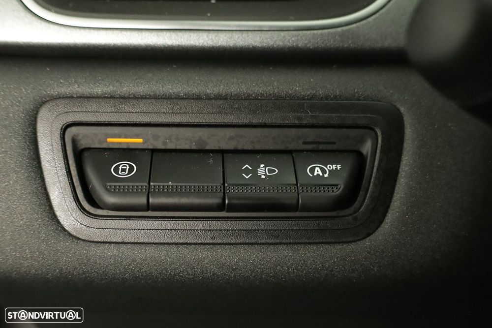 Renault Captur 1.0 TCe Techno Bi-Fuel - 19