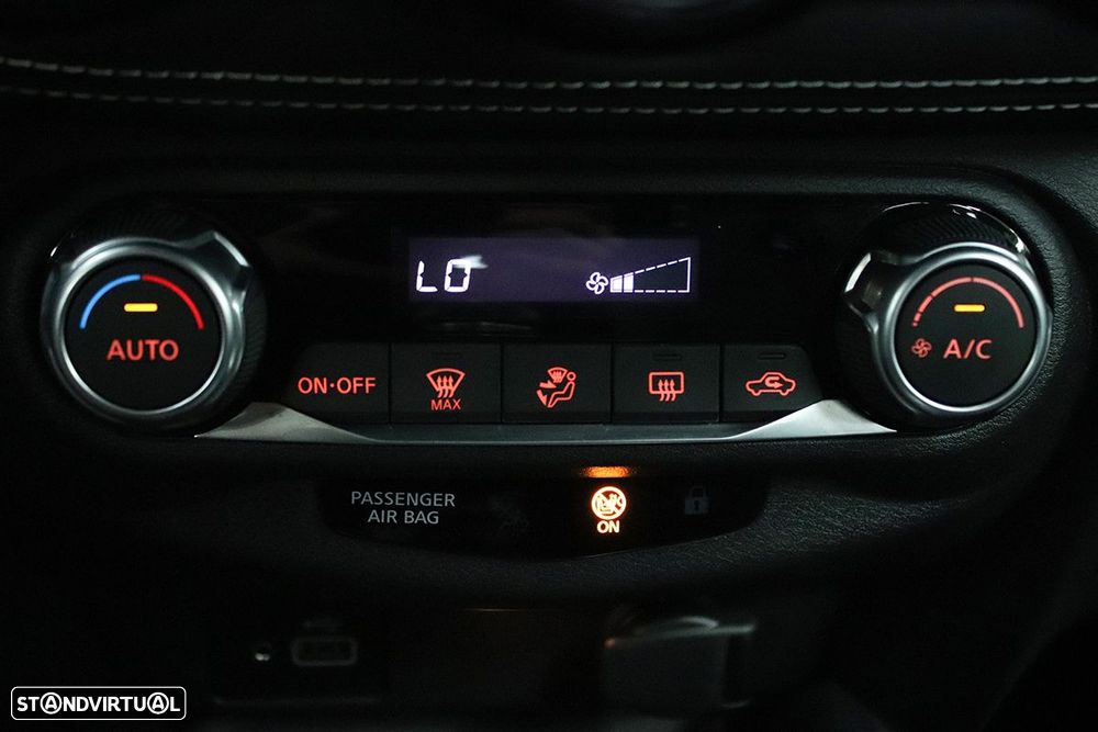 Nissan Juke 1.0 DIG-T Tekna - 13