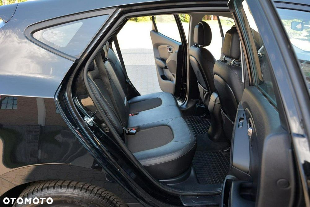 Hyundai ix35 2.0 GDI Premium 2WD - 15