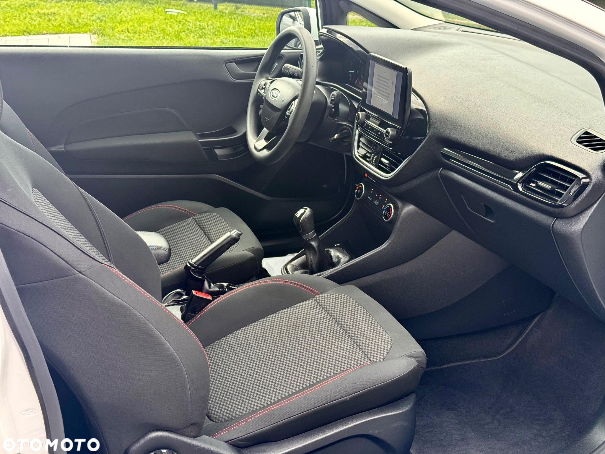 Ford Fiesta 1.1 COOL&CONNECT - 9