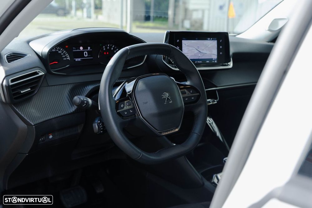 Peugeot 2008 1.2 PureTech Active EAT8 - 10